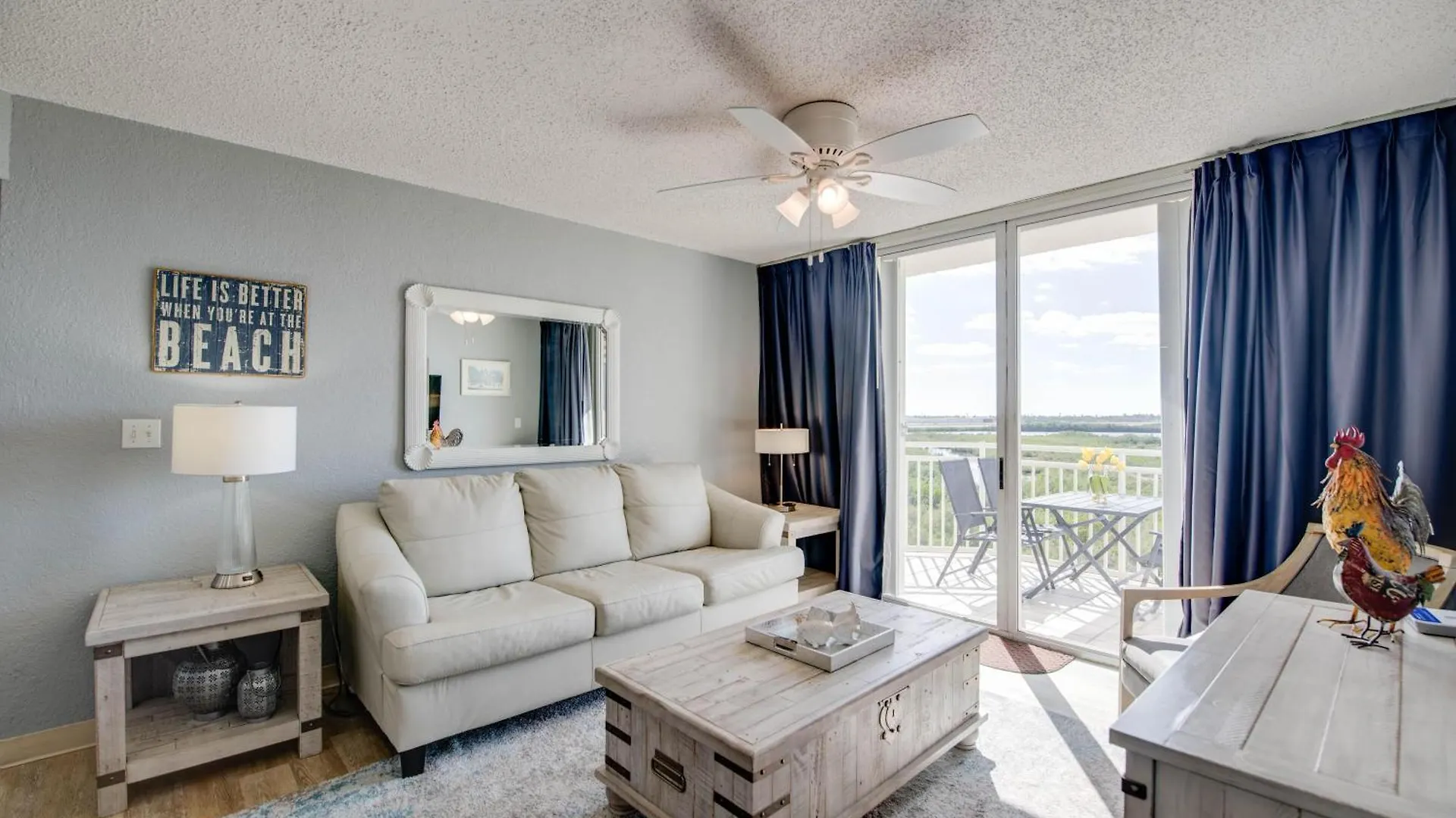 The Salt Cay - Sunrise Suites Key West